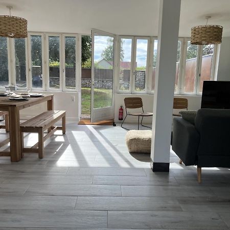 Maison De Campagne Entierement Climatisee Avec Grand Jardin Villa Pressagny-lʼOrgeuilleux Eksteriør bilde